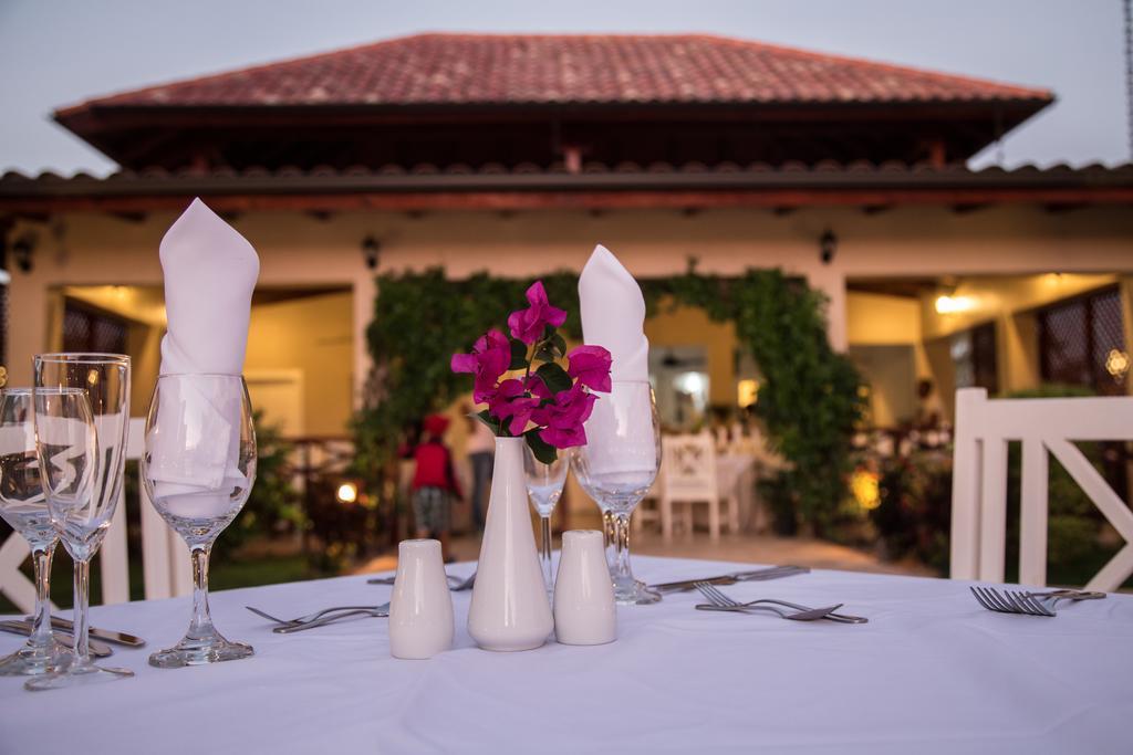 Los Flamencos Aparthotel Beach Club บายาฮิเบ ภายนอก รูปภาพ